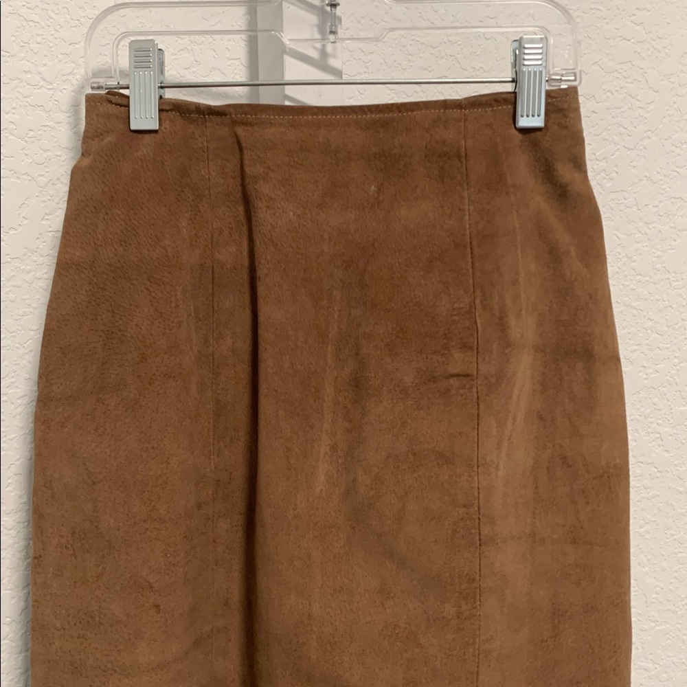 Leather by Wilsons Tan Genuine Leather Pencil Skirt Size 2 - Picture 2 of 8